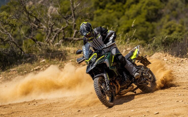 Benelli TRK 702X