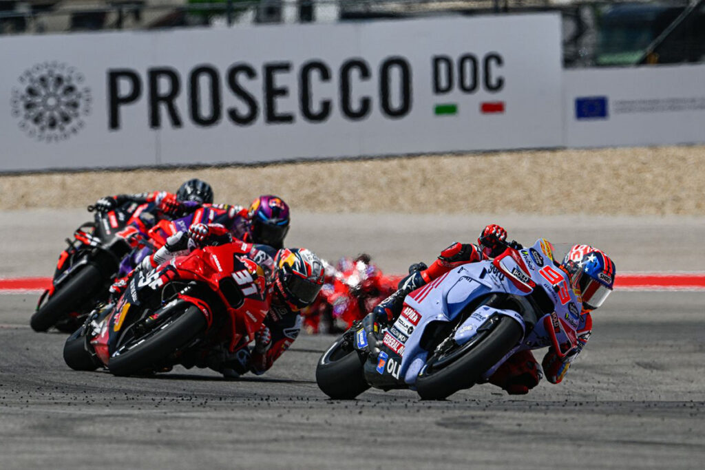 Gara-MotoGP-Austin-2024 Marc Marquez e Pedro Acosta in gara ad Austin