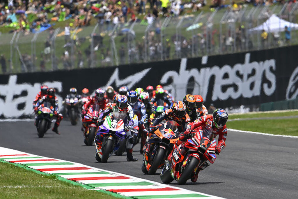 MotoGP-Mugello-2023 gara MotoGP al Mugello Circuit con Pecco Bagnaia davanti a tutti