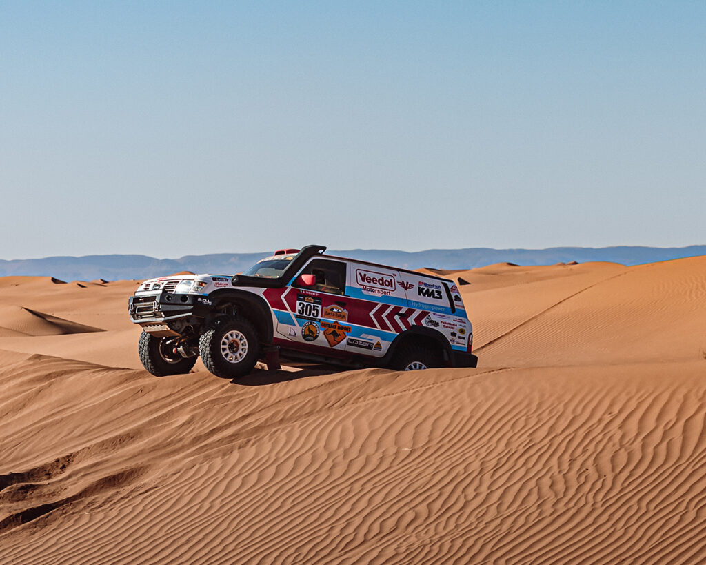 rally_team.jpg_0003_image00019