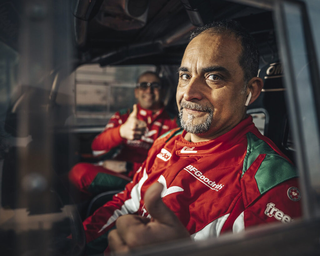 rally_team.jpg_0005_image00016